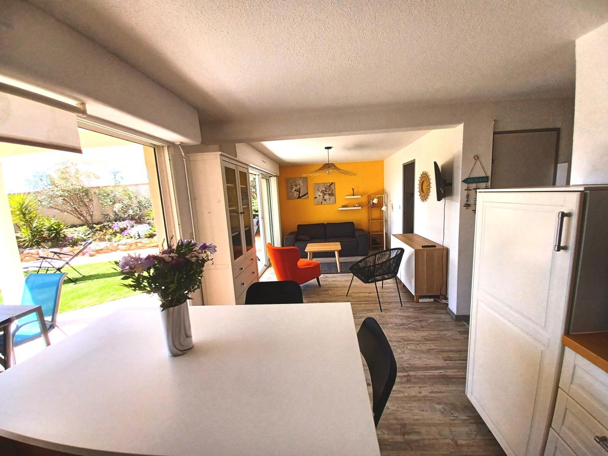 Plain-Pied Jardin 6 Personnes Clim Vue Mer Parking Wifi Terrasse Piscine Dans La Residence Saint-Pierre-la-Mer  Bagian luar foto